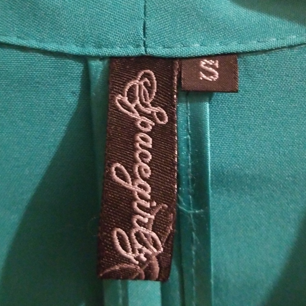 Blazer - Picture 2 of 4